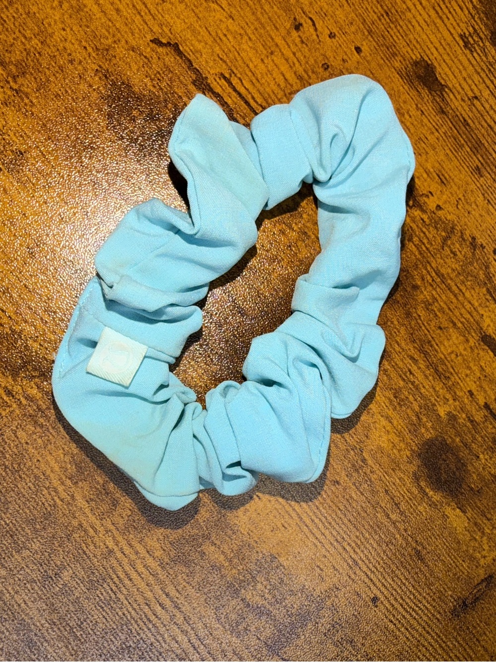 Lululemon Uplifting Scrunchie *FLAWED in Sea Frost